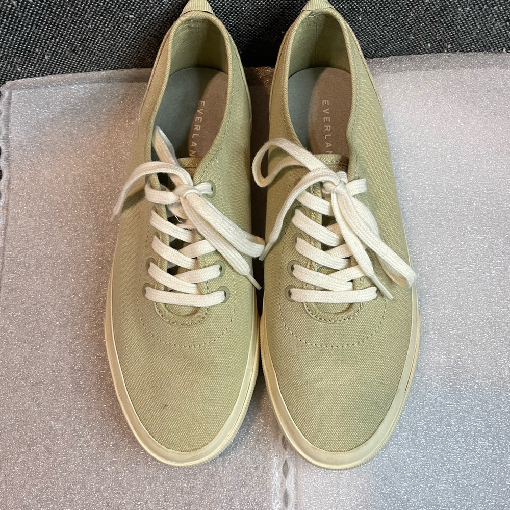 Everlane Women's Olive Canvas Sneakers